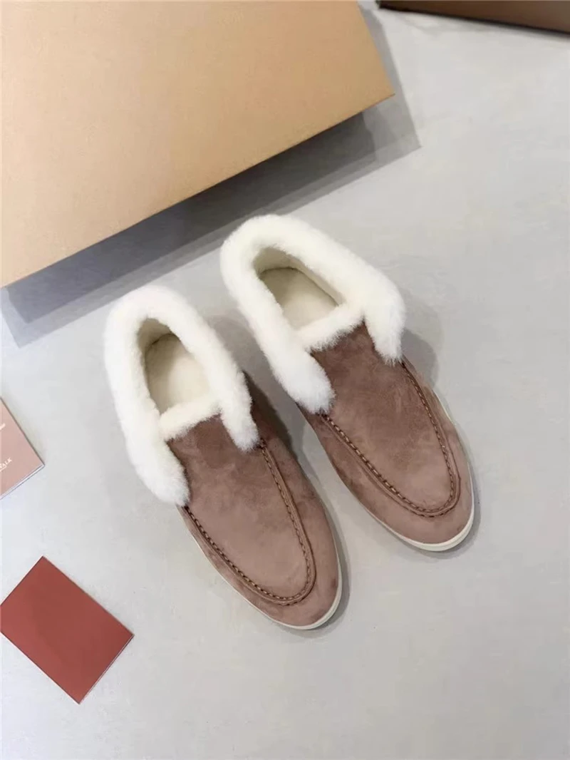 Mocassini in pelle foderati in pelliccia da donna invernali Scarpe basse calde Calzature slip-on di lusso firmate unisex per uomo e donna 5