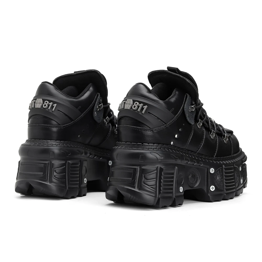 Nuove scarpe da donna stile punk stringate altezza tacco 6 cm scarpe con plateau donna stivaletti gotici alla caviglia decorazioni in metallo sneakers da donna 3