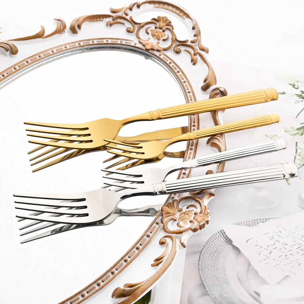 Specchio 6/24 pezzi Set da tavola Posate in acciaio inossidabile Coltello Torta Forchetta Cucchiaino da caffè Stoviglie Set di posate da cucina per la casa vintage 5