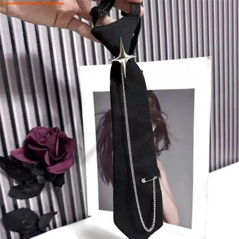 Cravatta unisex con croci punk e catena pre legata, cinturino regolabile, cravatta nera, per abiti uniformi universitarie giovanili 3