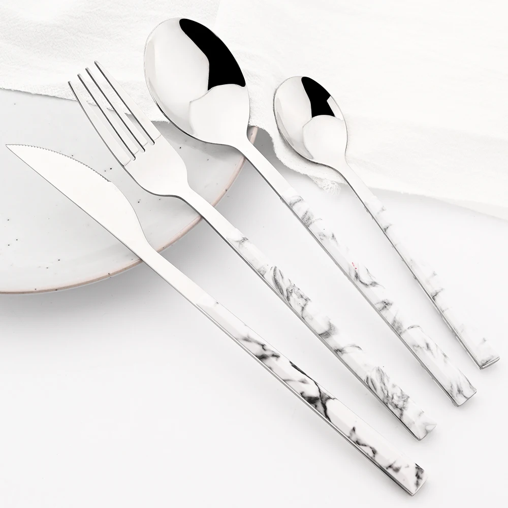 6/24pcs Set di stoviglie in argento nero Set di posate con manico in legno in acciaio inossidabile forchette cucchiaio coltello stoviglie Set di posate da cucina 6