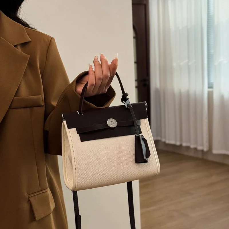 2025Elegante borsa a tracolla in pelle da donna - Stile parigino vintage con design moderno e hardware dorato 6