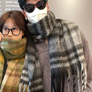 Sciarpa 1PC Cambio graduale Colore abbinato Sciarpa calda ispessita invernale Scialle in cashmere imitazione 1