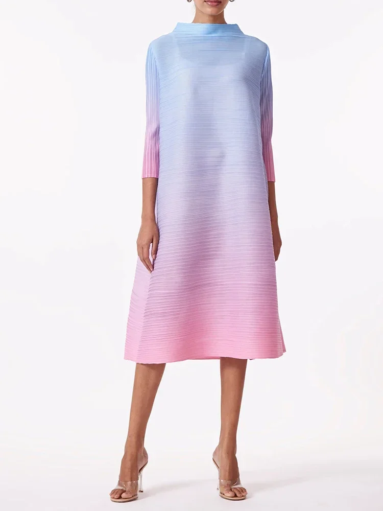 YUDX Miyake Elegante Abito a pieghe sfumato Dolcevita Maniche lunghe Rosa Arancione Moda Abiti a metà polpaccio per le donne 2025 Nuovo 2