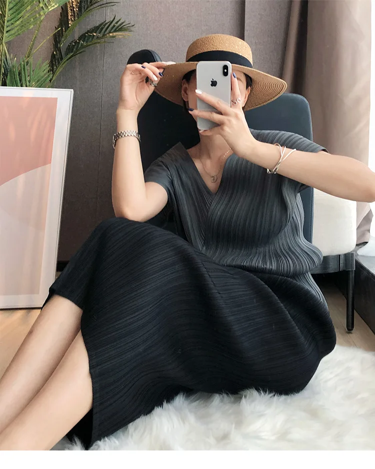 Miyake gonna donna pieghettata moda coreana Stretch Classic Lake Blue gonna a trapezio gonne lunghe dritte stile causale In Stock 3