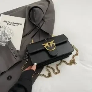 Eleganti borse sotto le ascelle di nicchia casual dal design doppio rondine - Forma quadrata compatta, tracolla - con catena di alta qualità 1