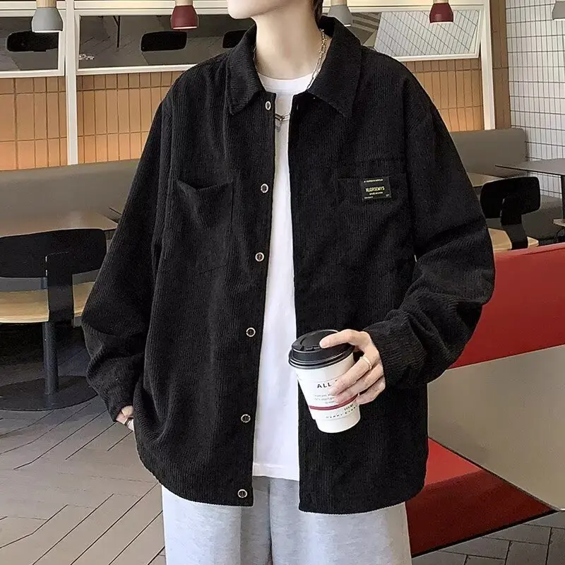 Camicia in velluto a coste retrò stile Hong Kong per ragazzi nella primavera e nell'autunno del 2025 nuovo set giacca sportiva elegante e ampia 2