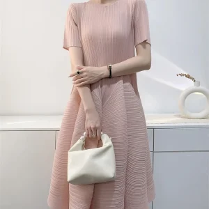 Miyake abito plissettato donna 2023 elegante Slim Summer New Casual abiti di media lunghezza abbigliamento donna O colletto manica corta gonna Bud 1