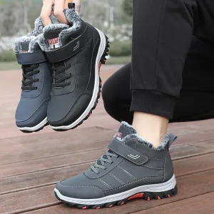 Stivali da neve in cotone da trekking all'aperto caldi e durevoli in peluche da uomo nuovi invernali con fibbia in velcro Stivali da neve leggeri e comodi 1