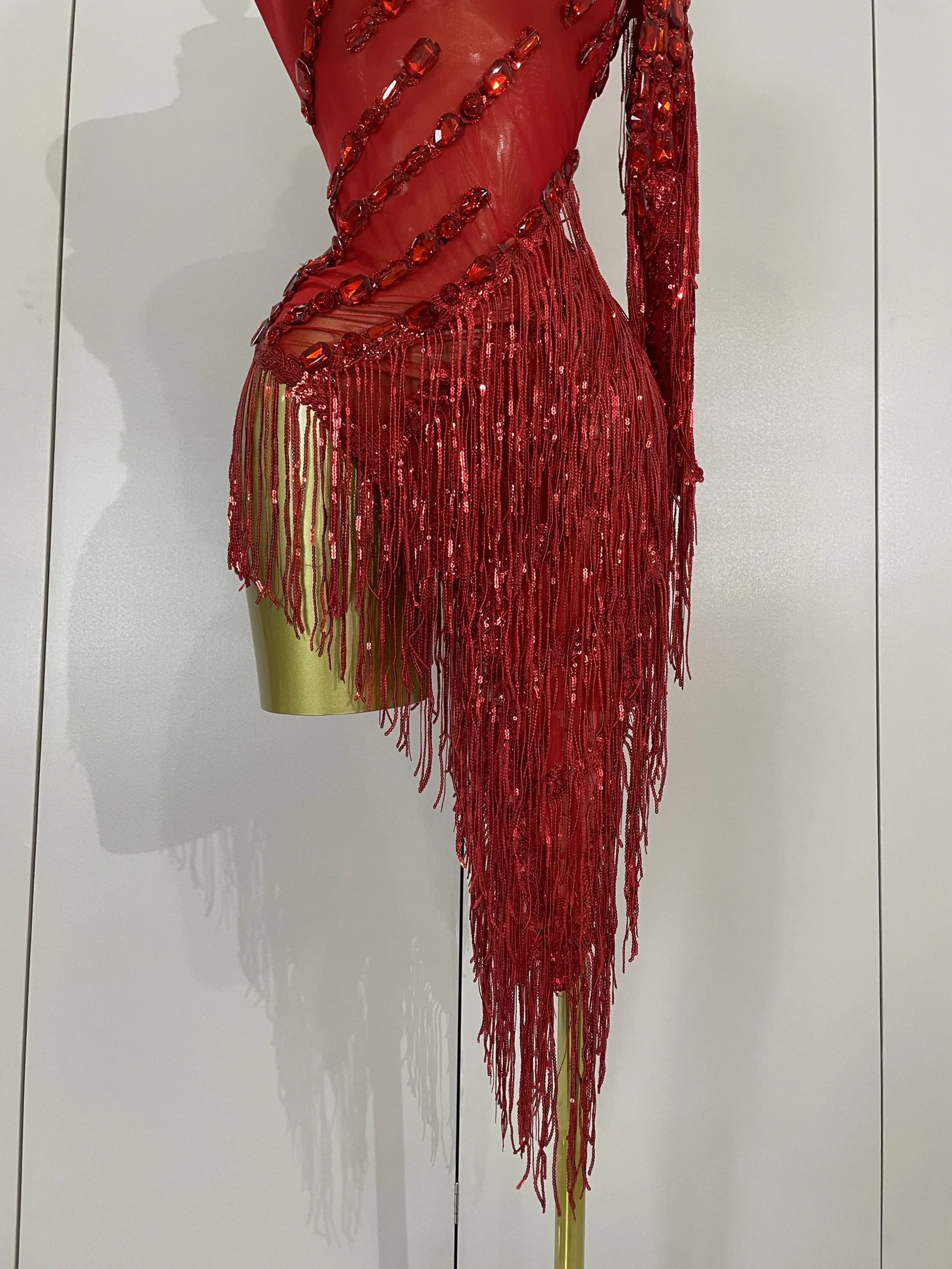 Nuovo costume di scena strass scintillanti nappa abito trasparente sexy donna monospalla bar da ballo latino abiti da festa in discoteca 6