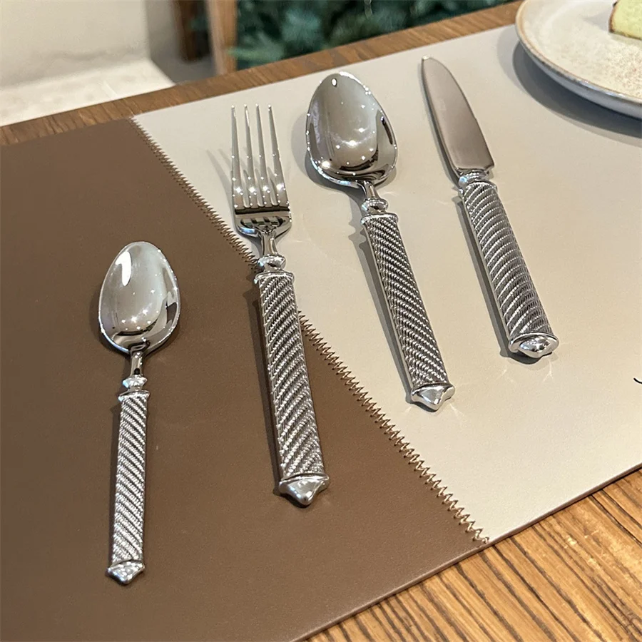 Silver Luxury Fashion Cutlery Set 18/10 Stainless Steel Creativity Gift Roman Column Flatware 304 Drop Shipping 3