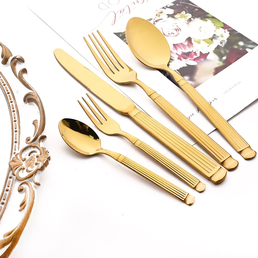 Specchio 6/24 pezzi Set da tavola Posate in acciaio inossidabile Coltello Torta Forchetta Cucchiaino da caffè Stoviglie Set di posate da cucina per la casa vintage 4