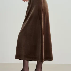 ZIQIAO Gonna longuette a trapezio in velluto nero stile francese per donna 2025 Autunno Inverno Nuovo senso di fascia alta con orlo lungo semi-gonna elegante 1