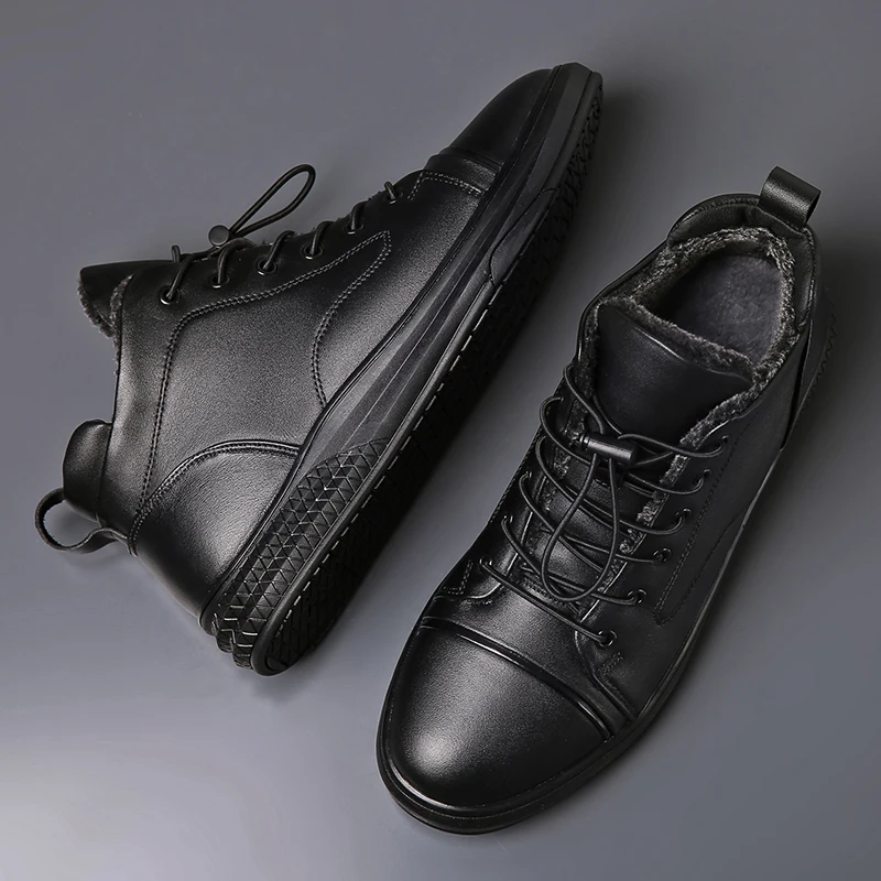 Scarpe casual da uomo in vera pelle Scarpe da ginnastica alte alla moda Scarpe invernali in pelliccia di lana Calde stivali da uomo Calzature antiscivolo da neve per esterni 4