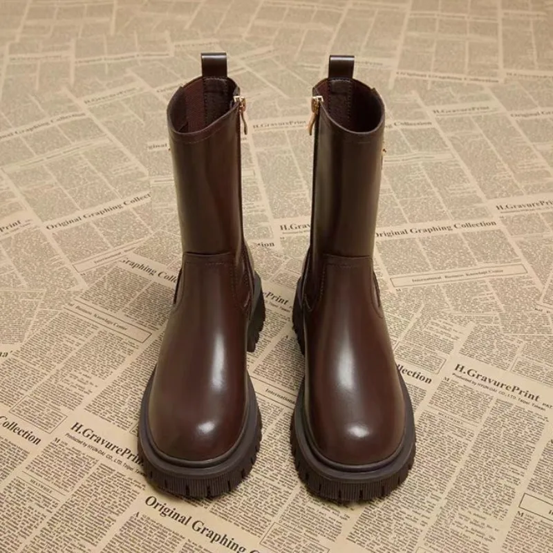 Stivali semi alti da donna Punta tonda Chelsea Scarpe da donna a metà polpaccio Tacco medio Calzature marroni Primavera Autunno Saldi Gotico Demi-stagione 6