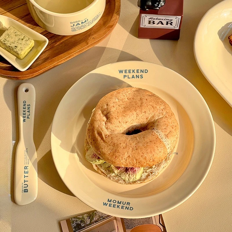 Piatto da cibo occidentale in stile crema per la casa, design di nicchia ad alto senso, piatto da pranzo, piatto da dessert, piatto da 8 pollici 6