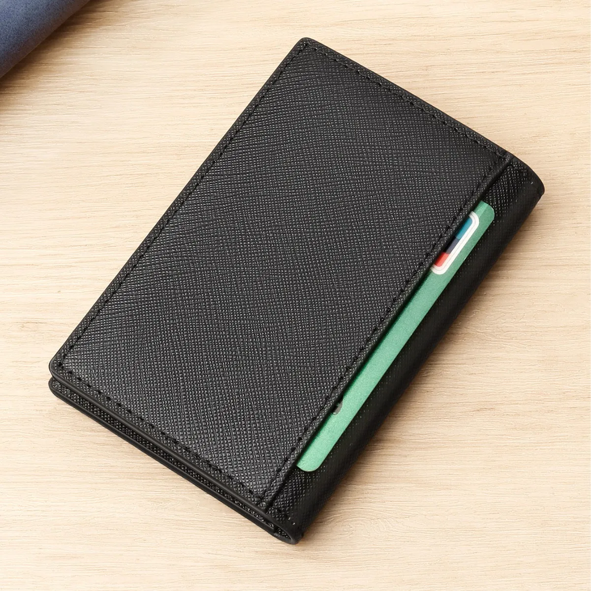 Porta carte Bifold Porta carte da lavoro semplice in pelle Saffiano con molteplici scomparti per carte e una fessura per carte posteriore 3