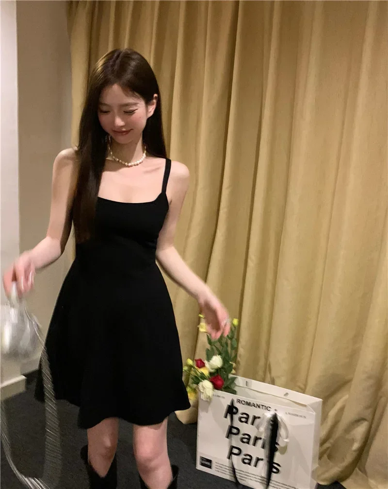 Elegante mini abito nero senza spalline a trapezio Abito estivo da donna con colletto quadrato in stile francese retrò a vita alta con gonna stretta 5