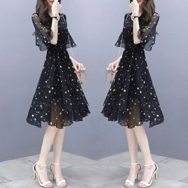 Abito da donna sexy in stile coreano non leggero che dimagrisce ultra-fata tono freddo abito longuette di media lunghezza con scollo a V manica corta 1