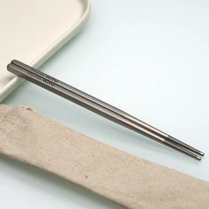 Stoviglie in titanio Ultraleggero Coltello portatile da esterno Forchetta Cucchiaio Posate Attrezzatura da campeggio Set di posate da viaggio per escursioni in famiglia 1