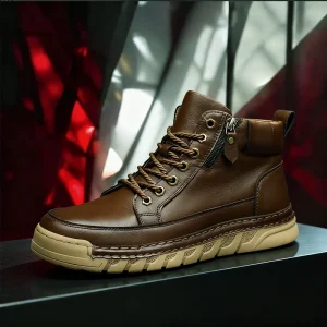 Stivaletti in pelle casual da viaggio Scarpe alte da uomo all'aperto Moda Stivali da neve in peluche invernale Stringate Sneakers Botas calde antiscivolo 1