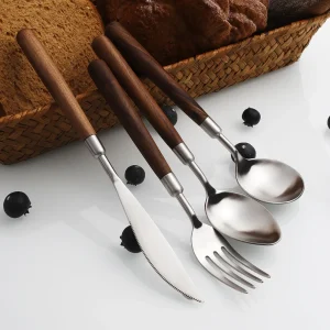 Jaswehome Posate Occidentali in Acciaio Inossidabile Coltello da Bistecca Insalata di Frutta Forchetta Cucchiai da Zuppa Posate Manico in Noce Nera Stoviglie 1