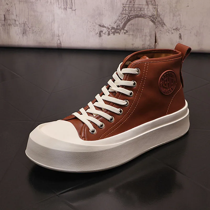 Inverno nuova moda uomo top alti piattaforma stringata scarpe da tavola Casual appartamenti moda maschile scarpe da ginnastica da passeggio stivaletti 5