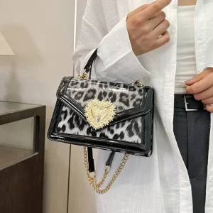 2025 Borsa quadrata piccola con strass da donna nuova Borsa a tracolla ispirata al designer Borsa a tracolla chic Borsa a tracolla in pelle PU di lusso 1