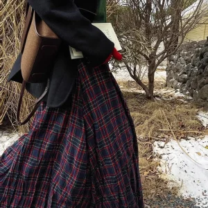 Abito lungo da donna con gonna scozzese a pieghe a quadretti rossi, gonna a trapezio casual retrò, nuovo stile alla moda per le donne in primavera e autunno 1