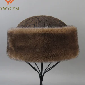 Vendita calda cappello di pelliccia di visone finto berretto da baseball genuino invernale Russia moda elegante signora calda cappello di paglia con palla di pelliccia sintetica 1