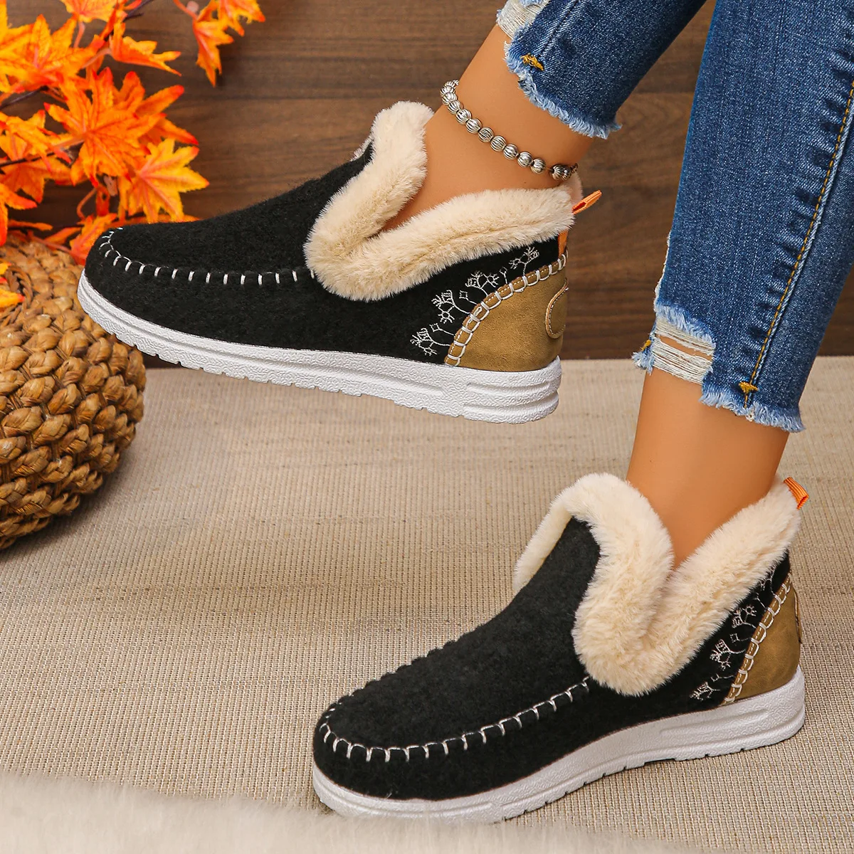 Scarpe invernali in cotone più scarpe in cotone ispessito in velluto per stivali da donna Stivali da neve caldi e resistenti al freddo Stivali corti alla moda 3