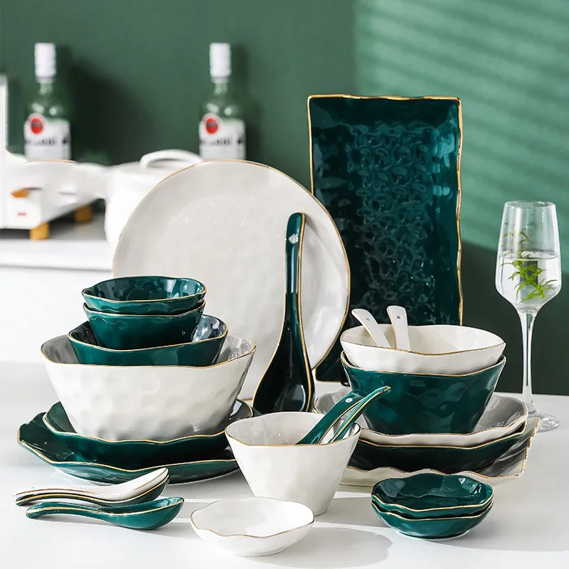 Set di stoviglie per piatti in ceramica nordica verde di alta moda Set di stoviglie Set di ciotole per zuppa in porcellana in stile moderno 1