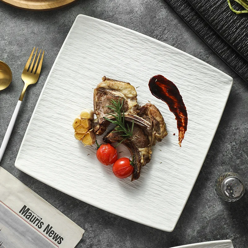 Stoviglie e piatti Piatto da bistecca per insalata in stile occidentale bianco di fascia alta Piatto di manzo Piatti piani per pasta in ceramica Piatti piani da cucina 3