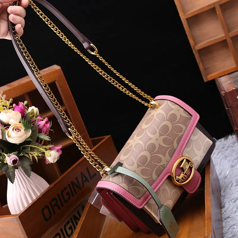 Borsa da donna di lusso leggera 2025 nuova borsa sotto le ascelle a spalla singola a contrasto di colore di fascia alta borsa a tracolla alla moda di design piccola squa 3