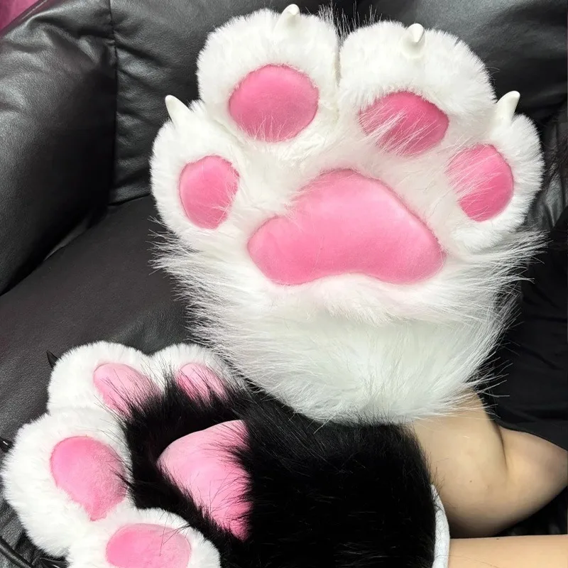 2025 Guanti con zampa di gatto peloso bianco nero cartone animato per le donne Guanti cosplay moda addensare guanti con artiglio di gatto carino Accessori per feste 2