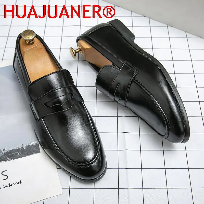 Primavera Autunno Prom Sera Mocassini in pelle casual da uomo lunghi Slip on maschili Scarpe basse da uomo Brogue retrò Scarpe comode di lusso 3