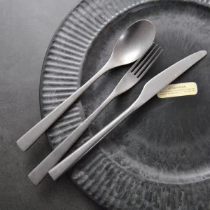 Retro Scrub 304 posate in acciaio inox Set di posate da cucina coltello da bistecca forchetta cucchiaio Set forchetta da Dessert posate da ristorante Vintage 1
