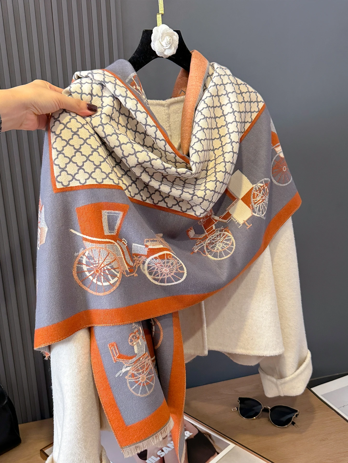 2024 Poncho Echarpe Pashmina Cashmere Scarf for Women Thick Warm Winter Blanket Brand Female Luxury Quality Shawl Wrap Bufanda 3