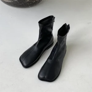 2024 Autunno donna stivali in morbida pelle scarpa antiscivolo con cerniera quadrata moda semplice stivale corto versatile Comfort scarpe casual da donna 1
