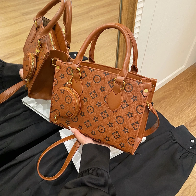 Borsa a tracolla in pelle di design di lusso per donna Borsa a tracolla classica elegante popolare tra le signore 4