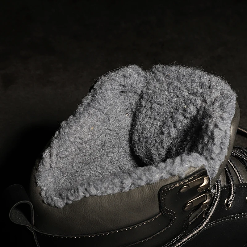 Stivali da uomo scarpe Hking di alta qualità scarpe alte Sneakers tattiche stivali da neve stivali da alpinismo all'aperto suola spessa da campeggio 2