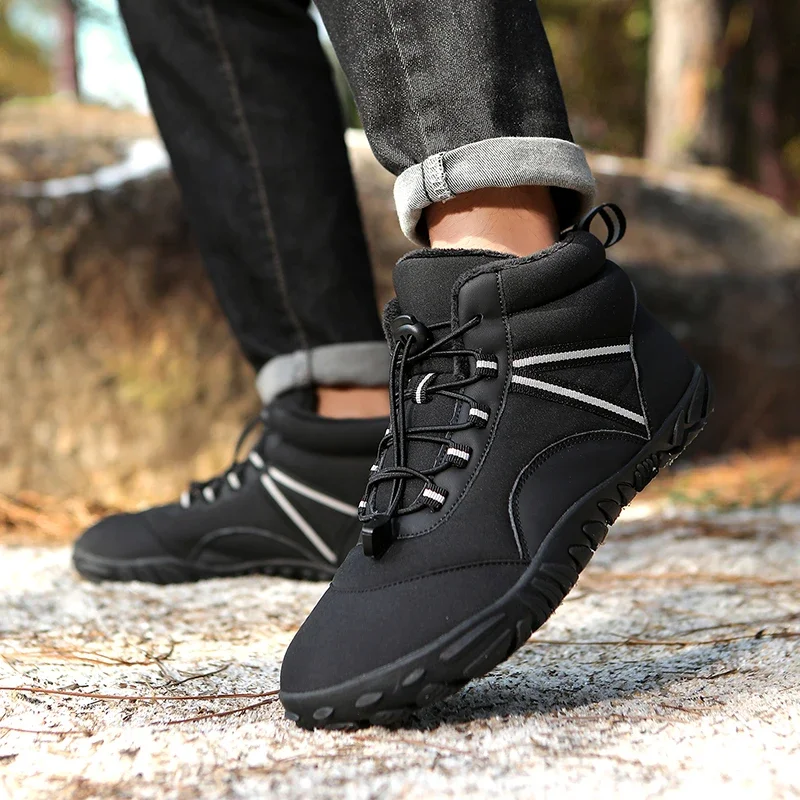 Nuovi stivaletti invernali Stivali a piedi nudi impermeabili da esterno Stivaletti da coppia Peluche Scarpe da neve calde Scarpe da ginnastica casual antiscivolo di grandi dimensioni 5