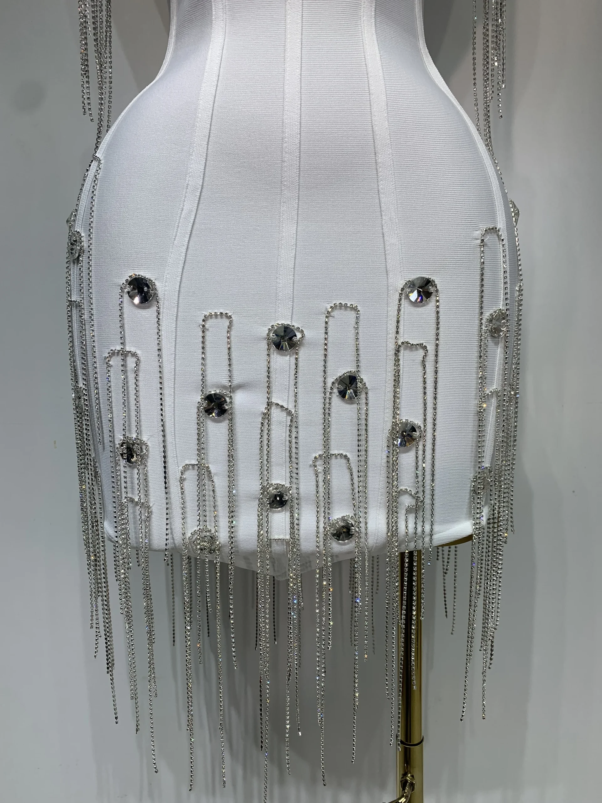 Abito da donna sexy senza spalline con cinturino per spaghetti aderente senza maniche 2025 elegante abito da ballo club abiti da sera per feste di compleanno 6