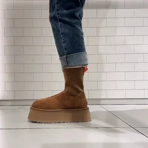 Stivali corti elastici da donna con tacco spesso Stivali da neve integrati in pelliccia di pecora Stivali moda invernale Stivali con punta tonda sopra il ginocchio 1