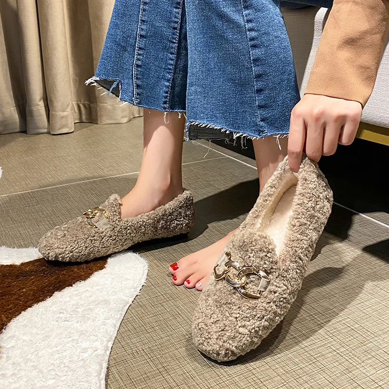 2025 Lana d'agnello Appartamenti Donna Catena Mocasines Femme Slip On Shearling Stivali Donna Inverno Ricci Mocassini pelosi Donna Scarpe di cotone 3