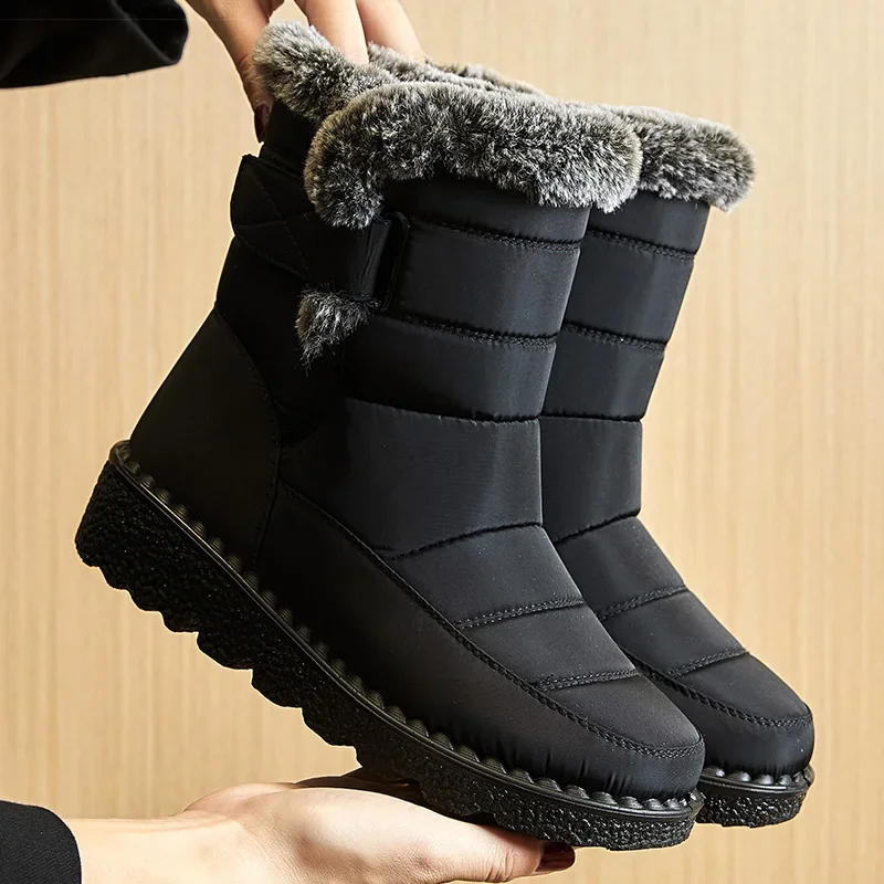 Stivali da donna 2024 Tendenza Scarpe invernali per donna Stivali invernali Caviglia Tacchi bassi Botas Mujer Stivali da neve impermeabili con scarpe di pelliccia 2