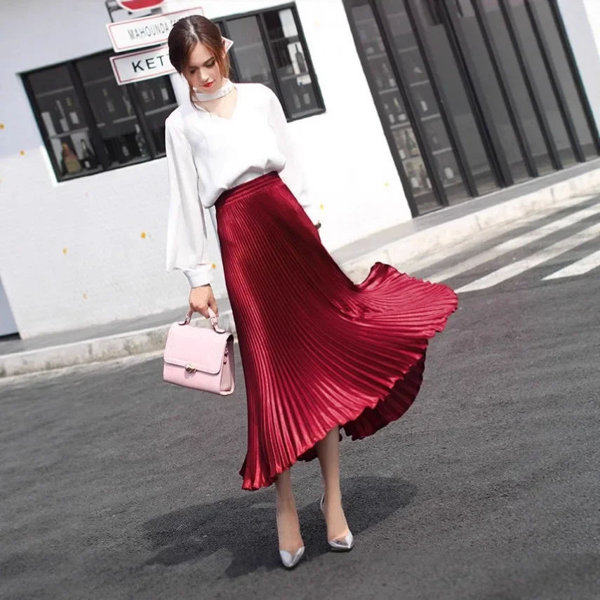 Vendita calda della stagione delle nuove donne lungo raso metallo lucentezza gonna a pieghe mezza lunghezza gonna a fisarmonica abito lungo fino al pavimento Fashionab 2