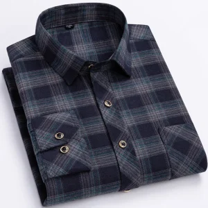 Camicia a quadri di nuovo design da uomo primavera 2025 manica lunga casual morbida tasca singola vestibilità standard viaggio quotidiano a casa abbigliamento maschile a quadri 1
