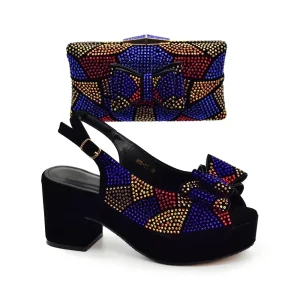 Scarpe da sposa da donna africane con plateau da sposa, comode décolleté con tacco alto, scarpe taglie forti, scarpe italiane di lusso e set di borse con strass 1