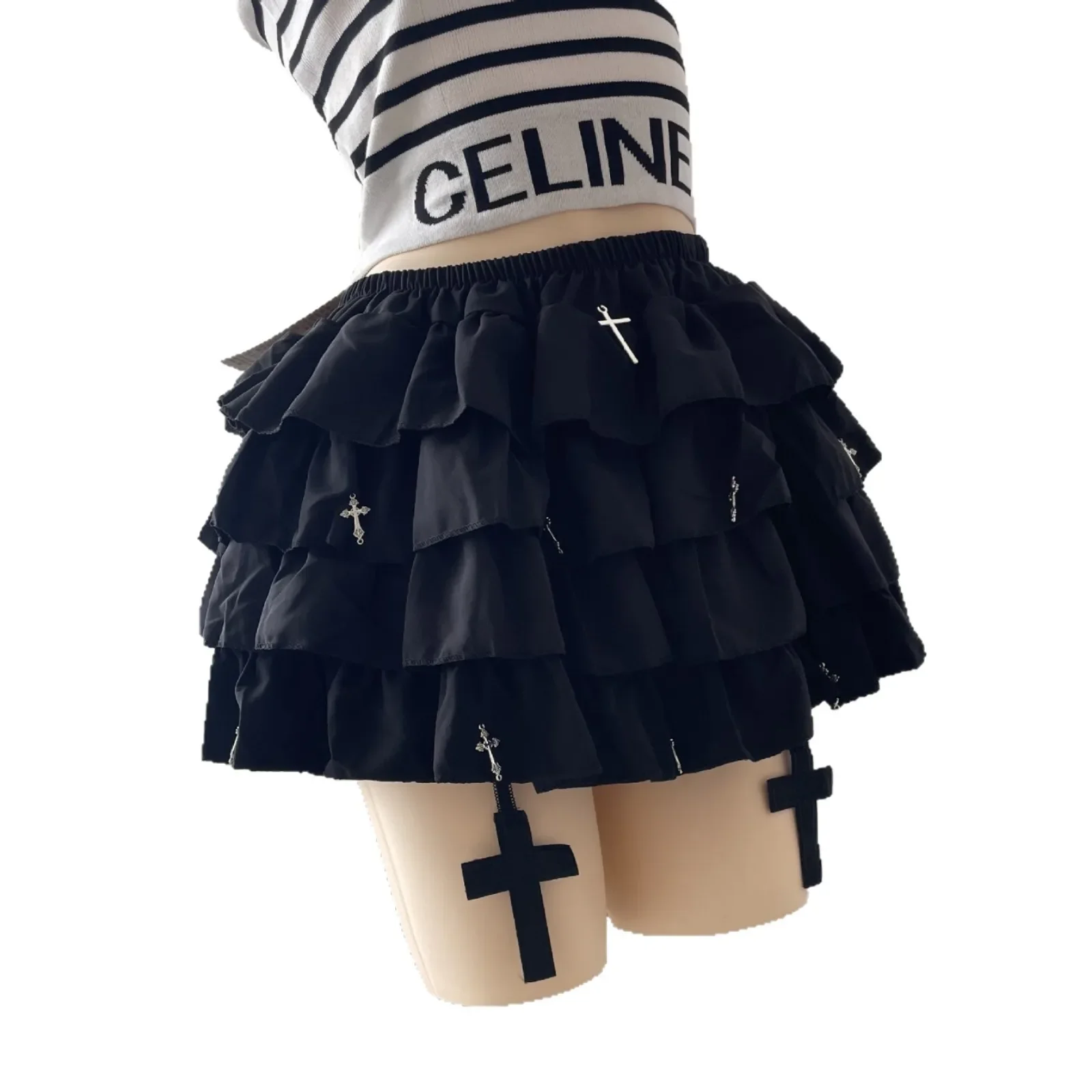 Gonna corta punk stile gotico scuro con decorazione incrociata Gonna da balletto a bolle Pantaloni corti per ragazze alla moda Fibra di poliestere 1